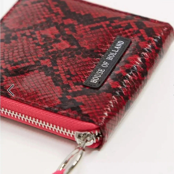 House Of Holland Red And Black Animal Snake Purse Zip Around Wallet NWT - Picture 2 of 9